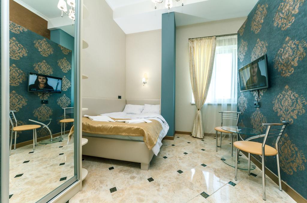 Bogdan Hall Kiev Luaran gambar