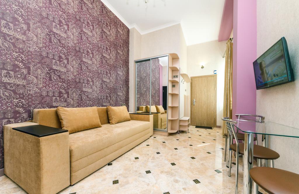 Bogdan Hall Kiev Luaran gambar